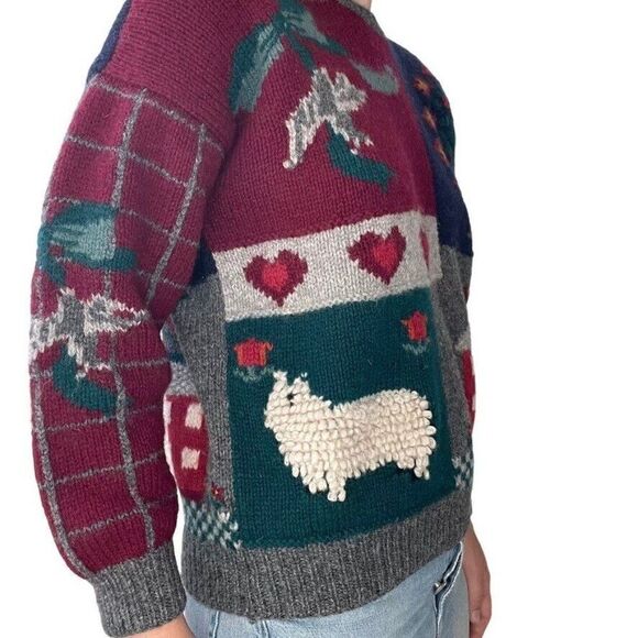 Vintage Womens Deans of Scotland Hand Knit Cottagecore Farm Scene Wool Sweater - Picture 6 of 9